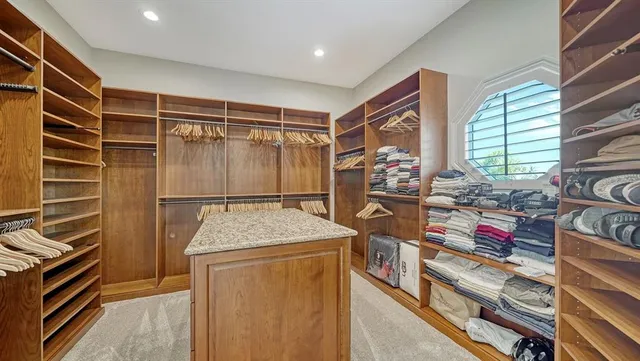 $4,700,000 | 610 Yardarm Lane, Longboat Key, FL 34228