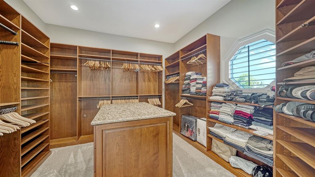 610 Yardarm Lane Longboat Key, FL 34228 - Photo 28 of 45