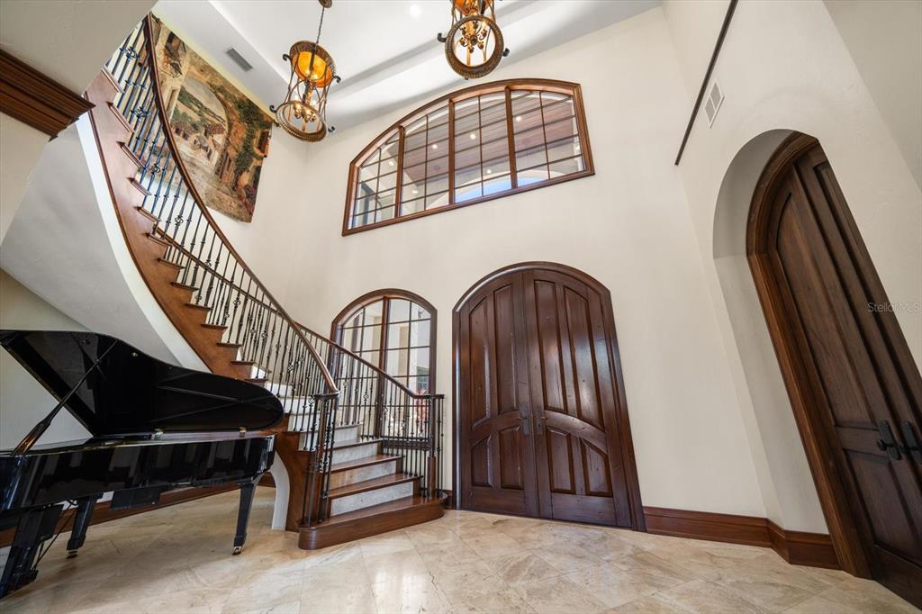 10930 Spring Street Largo, FL 33774 - Photo 12 of 100 a view of entryway with a front door