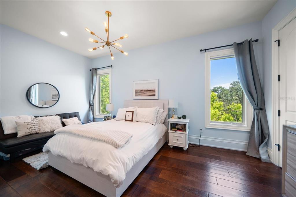 10930 Spring Street Largo, FL 33774 - Photo 36 of 100