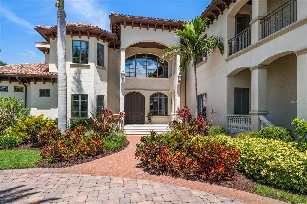 10930 Spring Street Largo, FL 33774 - Photo 8 of 100