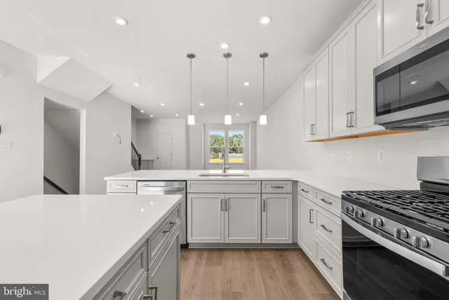 $3,400 | 8269 Longford Road, Glen Burnie, MD 21061