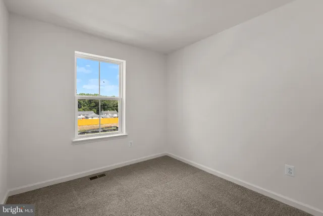 $3,400 | 8269 Longford Road, Glen Burnie, MD 21061