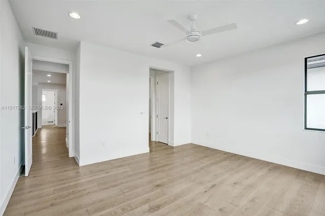 $16,000 | 17130 Wandering Wave Avenue, Boca Raton, FL 33496