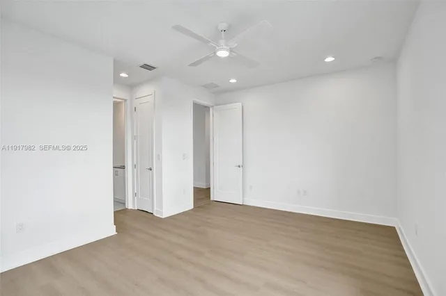 $16,000 | 17130 Wandering Wave Avenue, Boca Raton, FL 33496