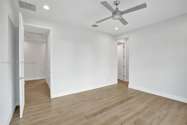 $16,000 | 17130 Wandering Wave Avenue, Boca Raton, FL 33496