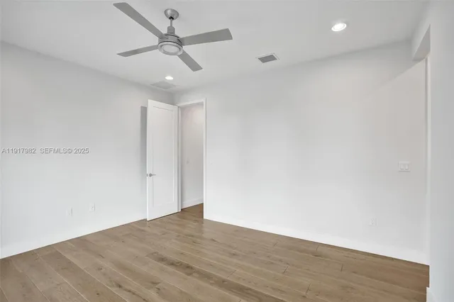 $16,000 | 17130 Wandering Wave Avenue, Boca Raton, FL 33496