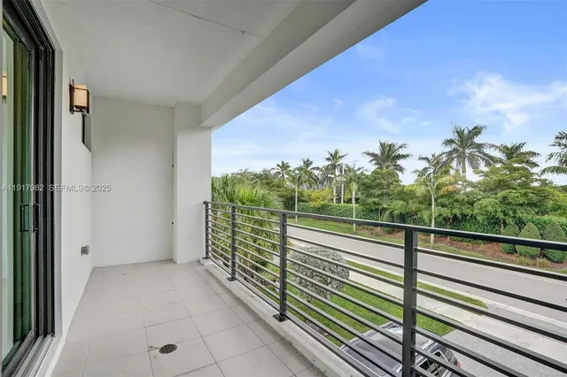 $16,000 | 17130 Wandering Wave Avenue, Boca Raton, FL 33496