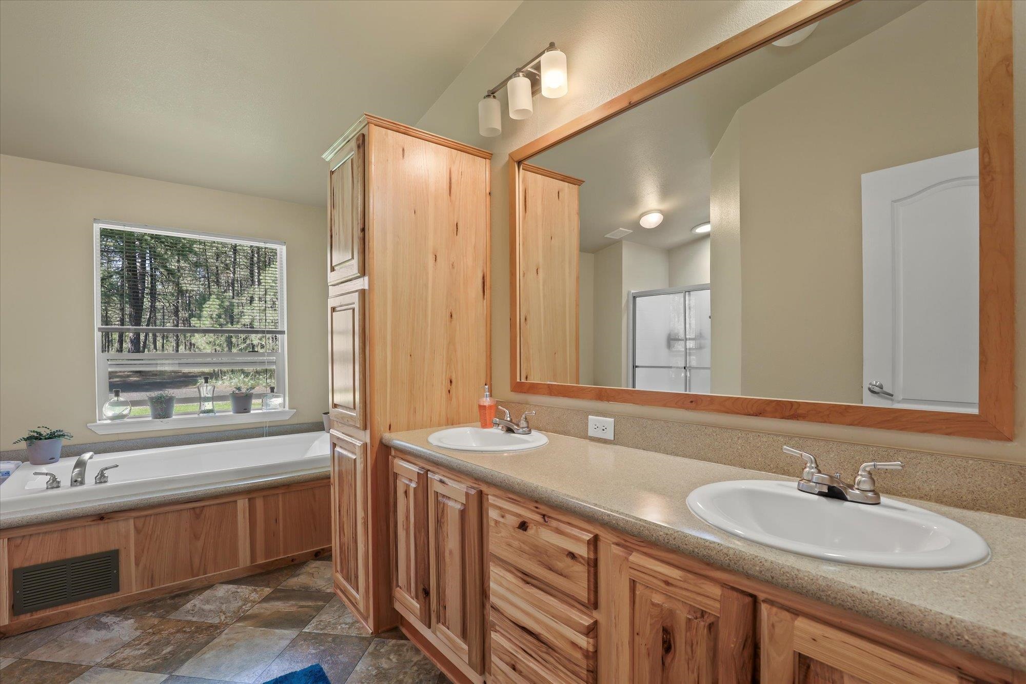 2515 West Dynamite Lane Spokane, WA 99224 - Photo 19 of 42