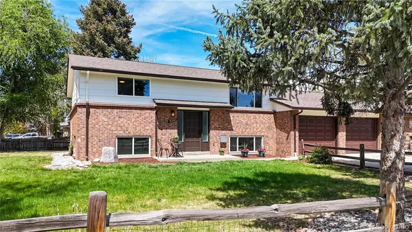 $850,000 | 9395-9397 West 45th Avenue, Wheat Ridge, CO 80033