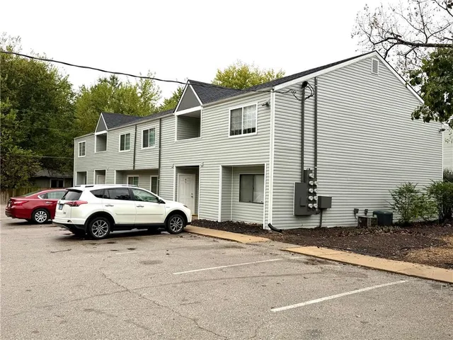 $150,000 | 1501 West 25th Court, Unit C7, Lawrence, KS 66046