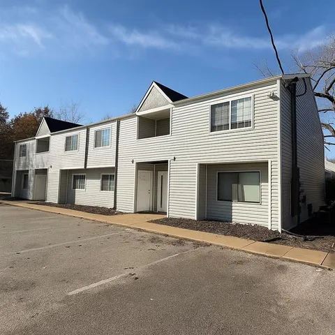 $150,000 | 1501 West 25th Court, Unit C7, Lawrence, KS 66046
