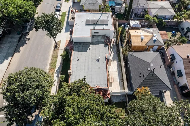 $2,595 | 498 East 52nd Street, Long Beach, CA 90805