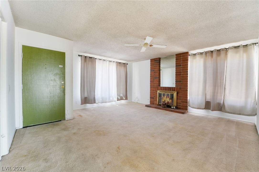 2102 East Russell Road Las Vegas, NV 89119 - Photo 2 of 35