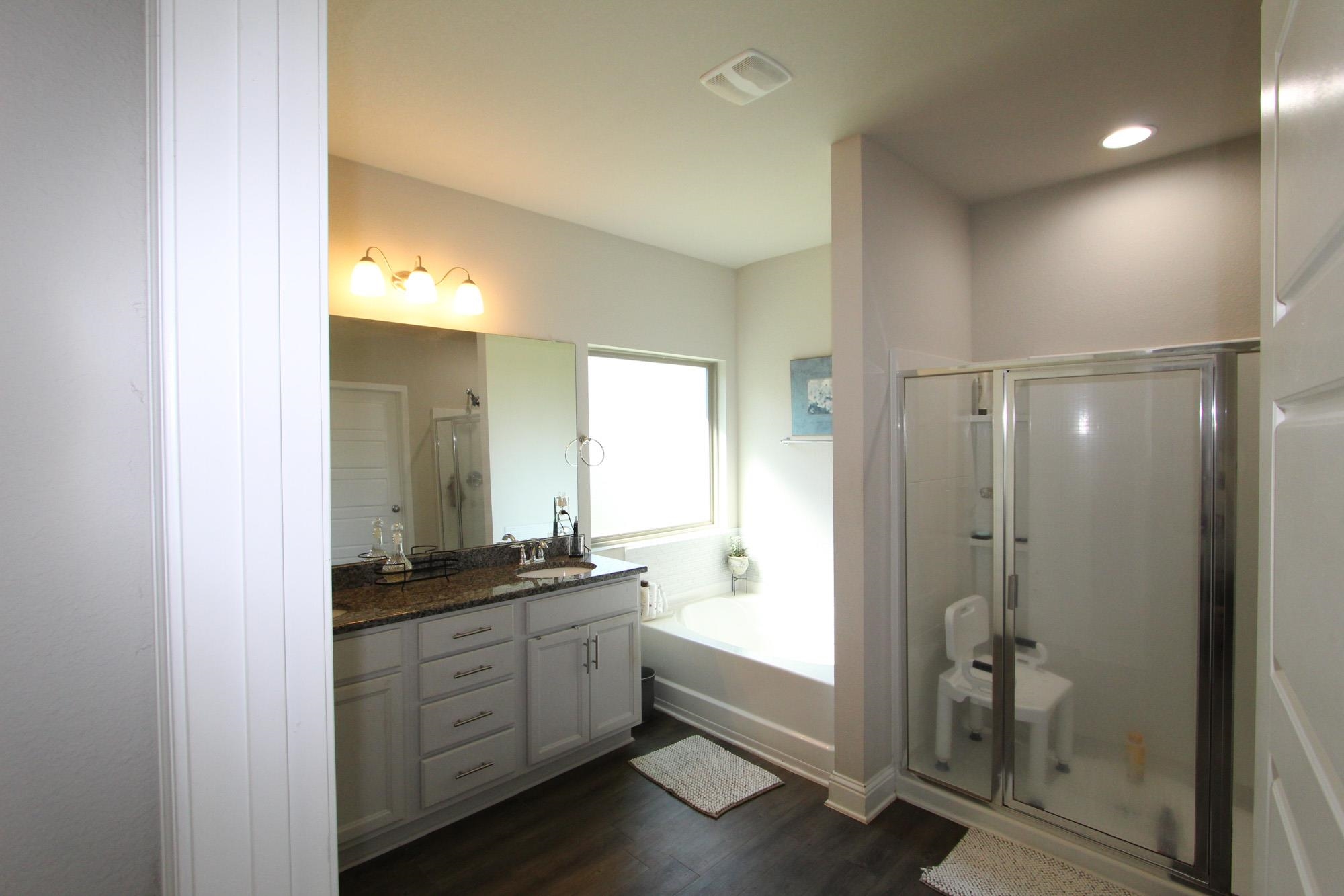 15082 Troon Drive Foley, AL 36535 - Photo 22 of 34 Primary Bathroom