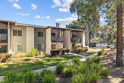 $540,000 | 1750 South El Camino Real, Unit 211, Encinitas, CA 92024