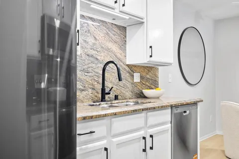 $540,000 | 1750 South El Camino Real, Unit 211, Encinitas, CA 92024