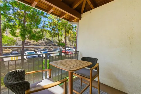 $540,000 | 1750 South El Camino Real, Unit 211, Encinitas, CA 92024