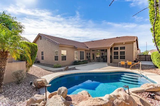 a view of an outdoor space with a house