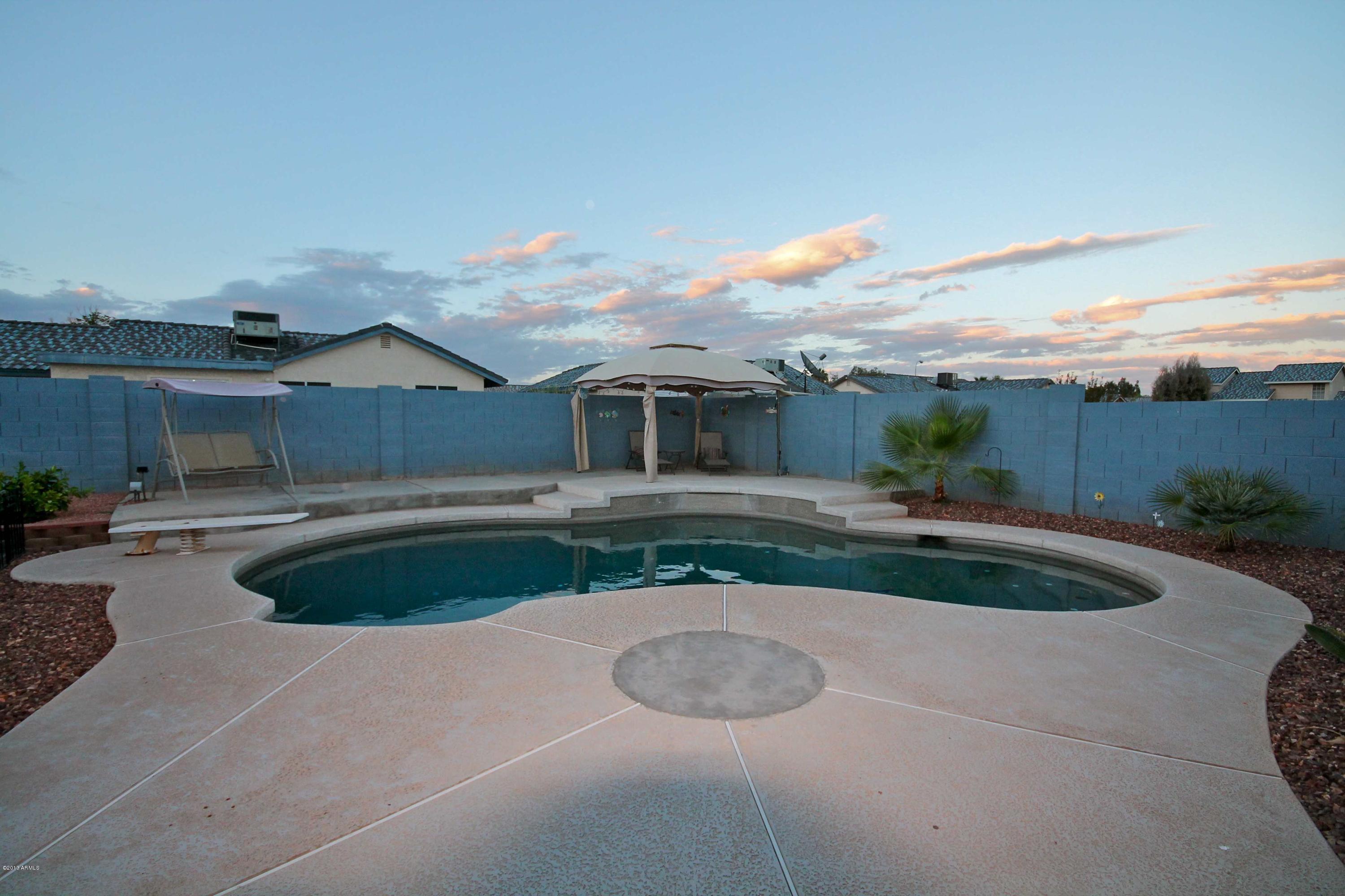pool