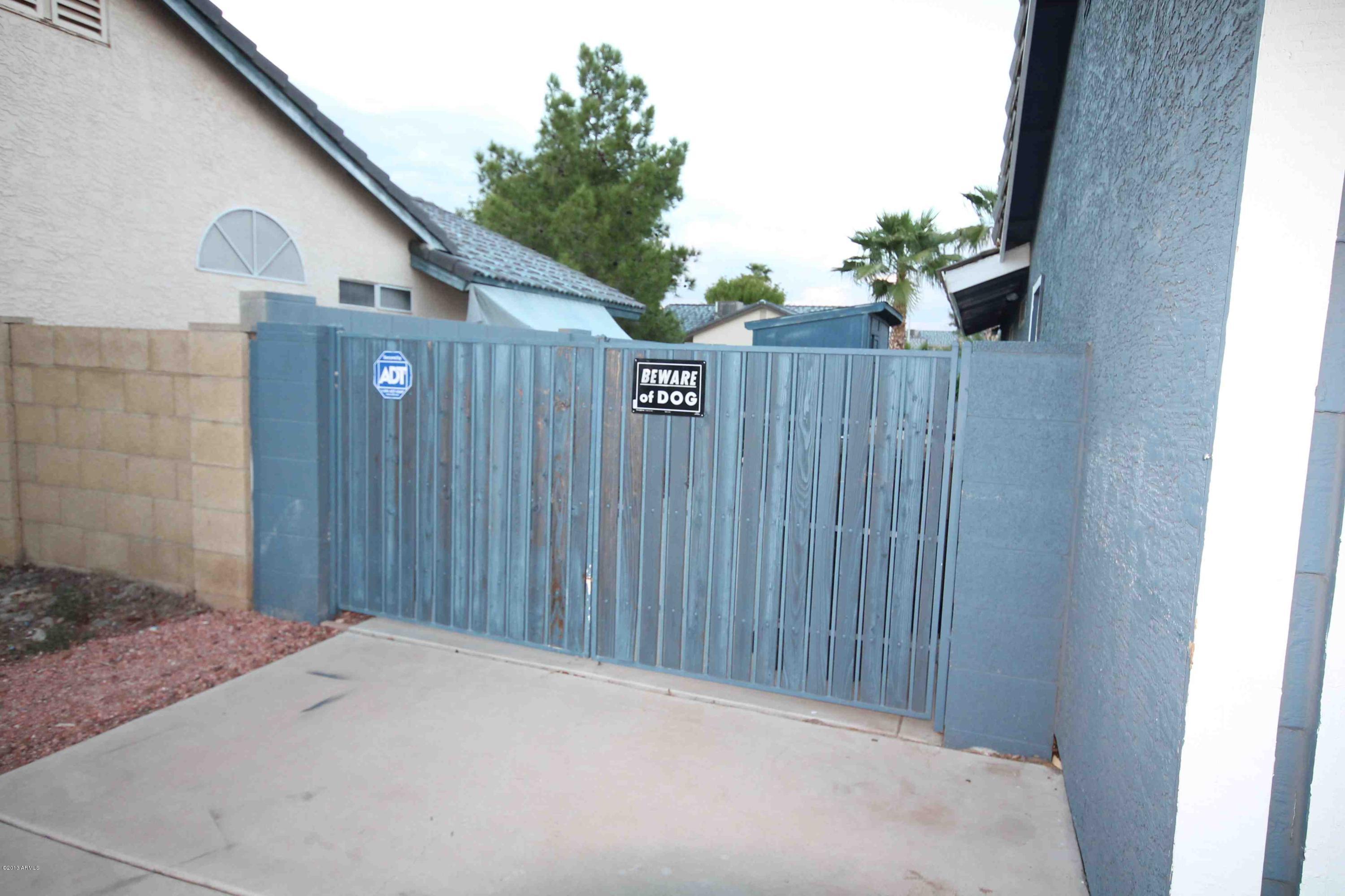 7932 West Bloomfield Road Peoria, AZ 85381 - Photo 41 of 41 RV gate