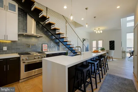 $975,000 | 1443 Chapin Street Northwest, Unit 404, Washington, DC 20009