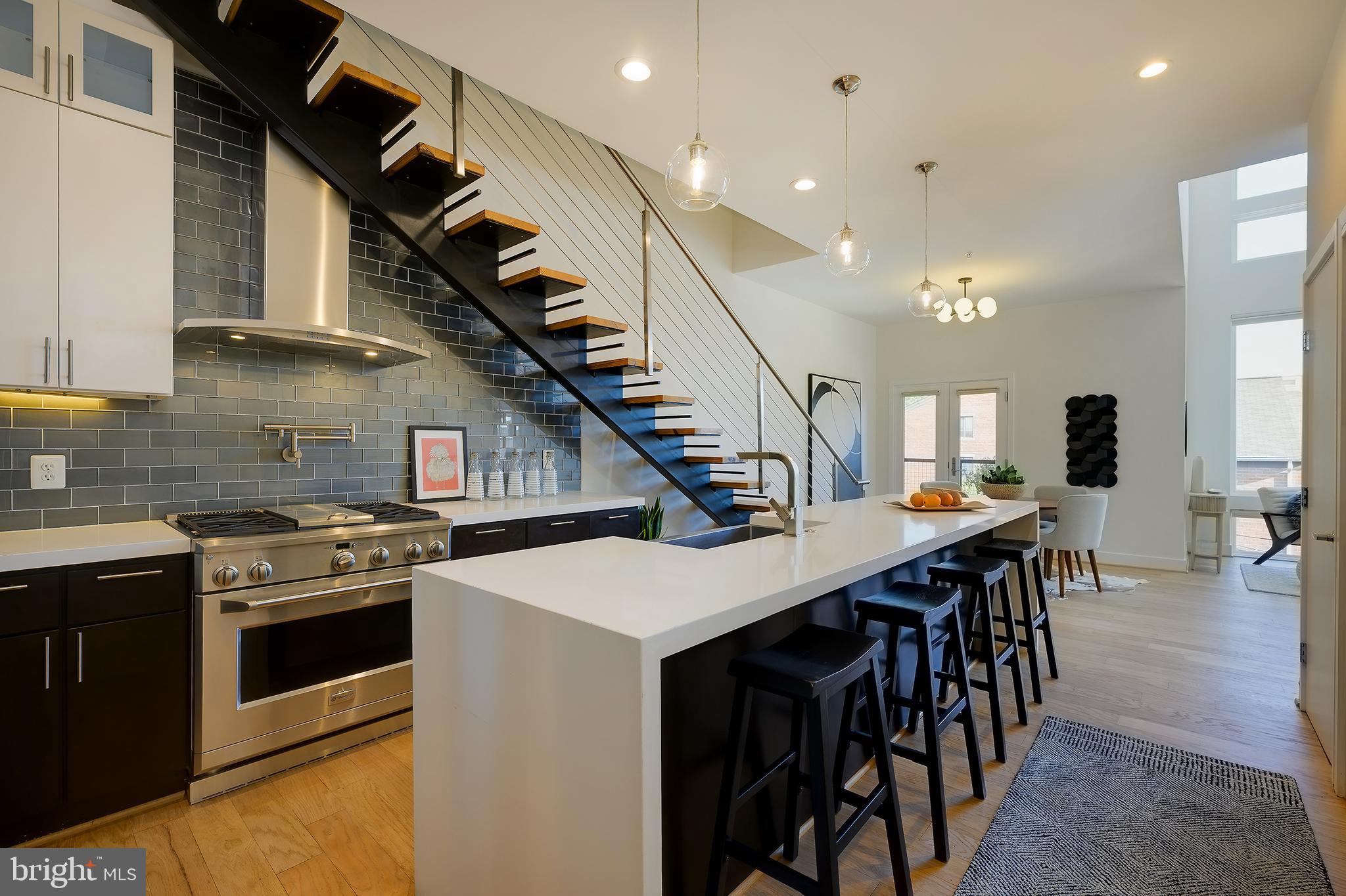 1443 Chapin Street Northwest, Unit 404 Washington, DC 20009 - Photo 11 of 44