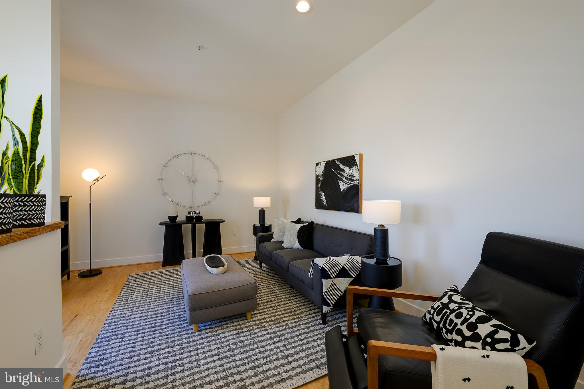 1443 Chapin Street Northwest, Unit 404 Washington, DC 20009 - Photo 26 of 44