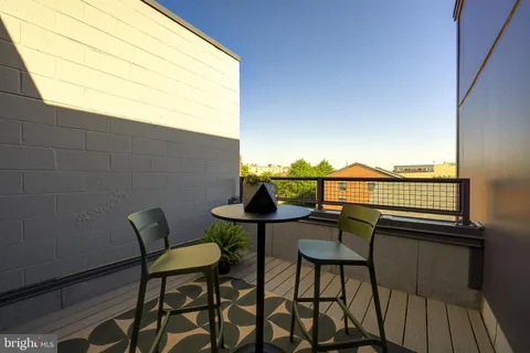 $975,000 | 1443 Chapin Street Northwest, Unit 404, Washington, DC 20009