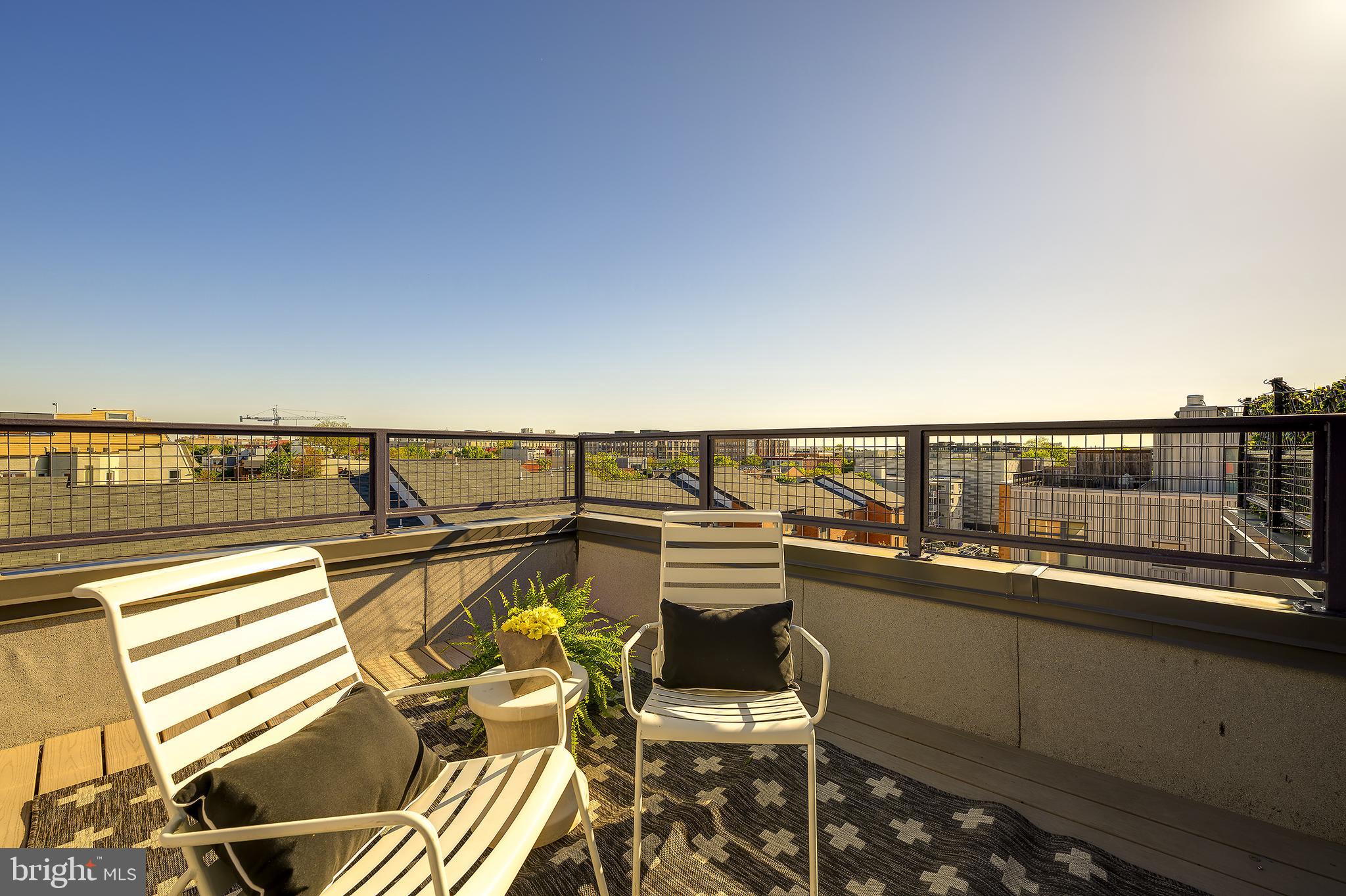 1443 Chapin Street Northwest, Unit 404 Washington, DC 20009 - Photo 29 of 44