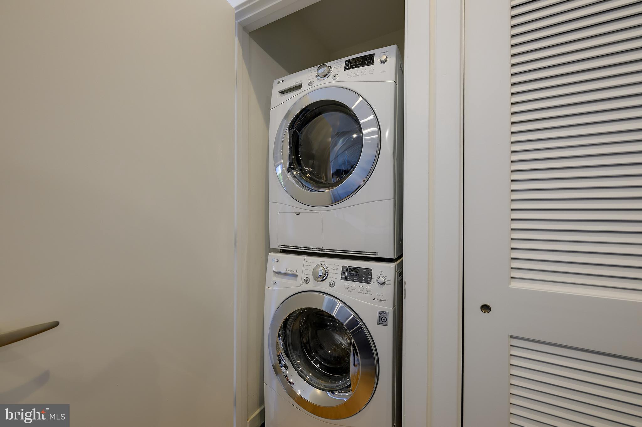 1443 Chapin Street Northwest, Unit 404 Washington, DC 20009 - Photo 30 of 44