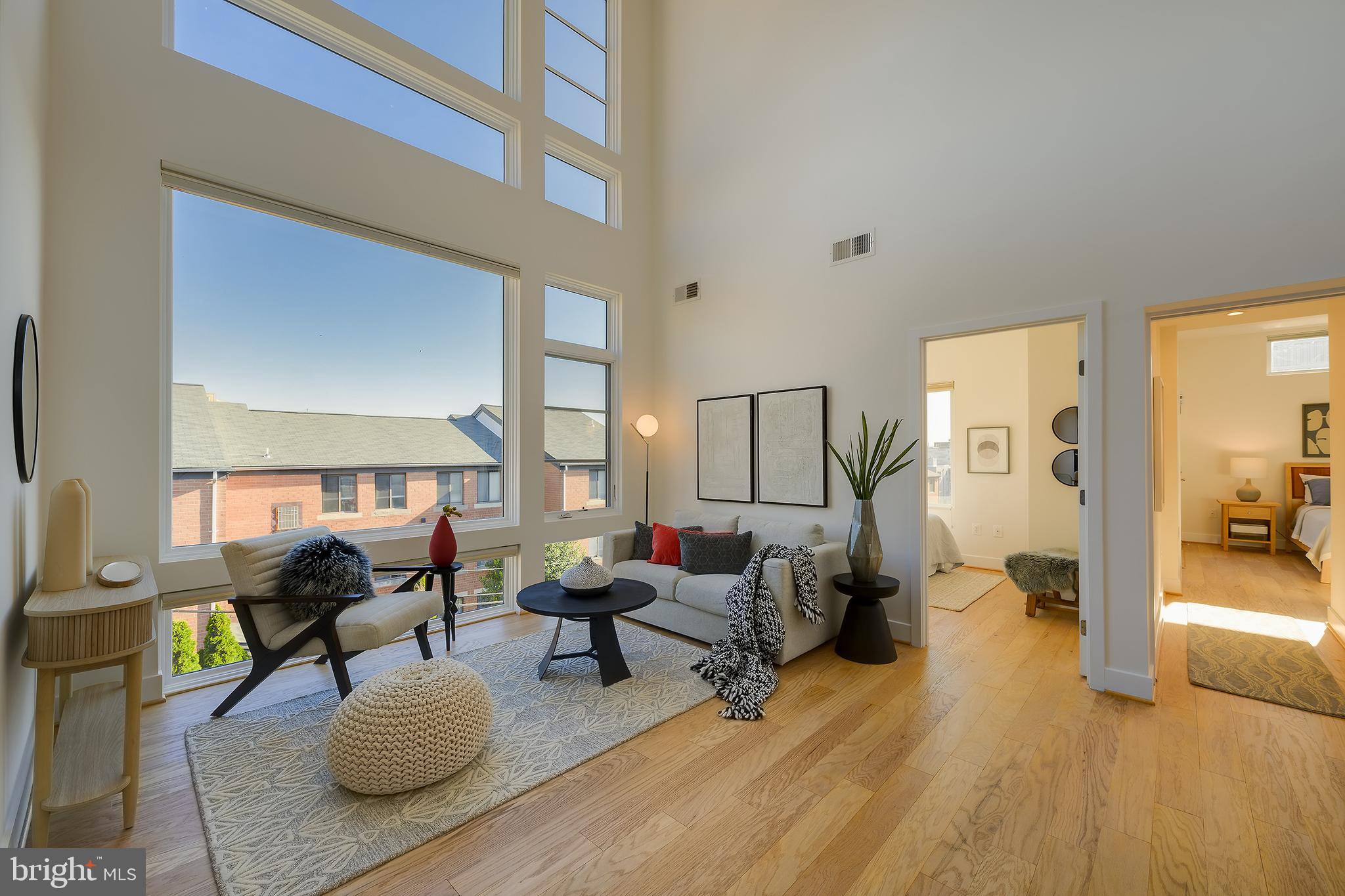 1443 Chapin Street Northwest, Unit 404 Washington, DC 20009 - Photo 3 of 44