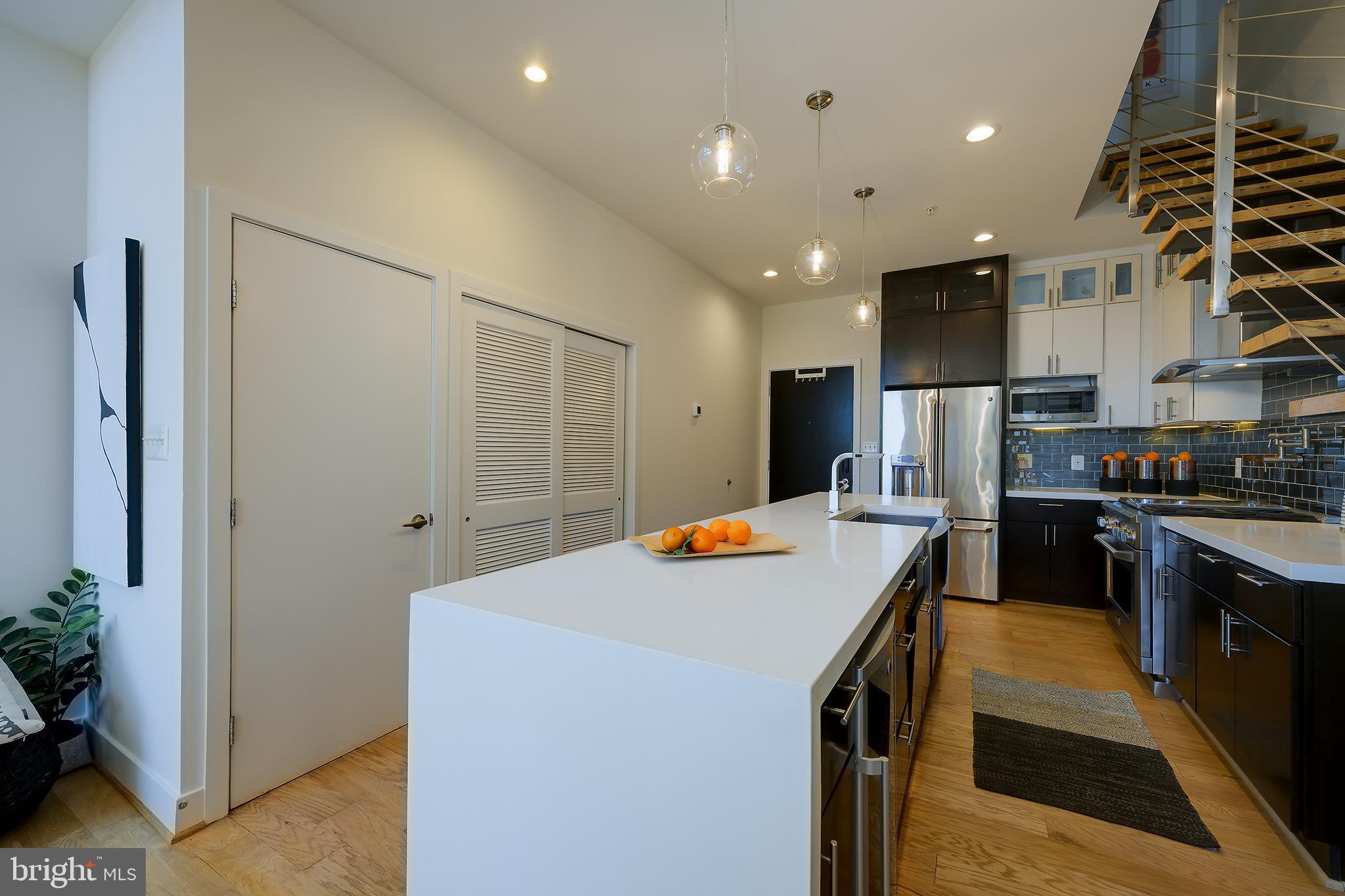 1443 Chapin Street Northwest, Unit 404 Washington, DC 20009 - Photo 8 of 44