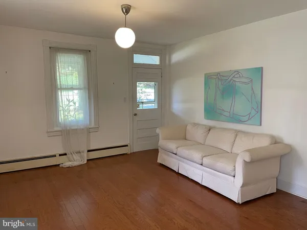 $2,300 | 1410 Longford Road, Collegeville, PA 19426