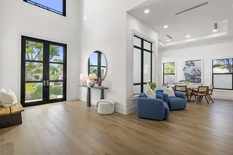 $4,499,500 | 109 Arlington Place, West Palm Beach, FL 33405