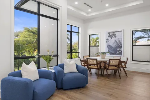$4,250,000 | 109 Arlington Place, West Palm Beach, FL 33405