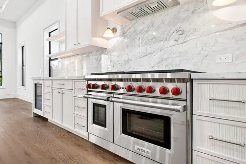 $4,250,000 | 109 Arlington Place, West Palm Beach, FL 33405