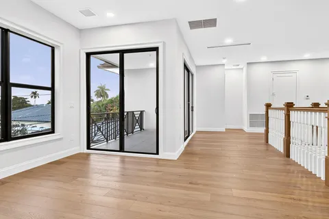 $4,250,000 | 109 Arlington Place, West Palm Beach, FL 33405
