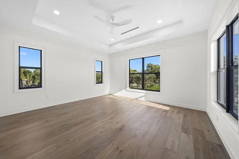 $4,499,500 | 109 Arlington Place, West Palm Beach, FL 33405