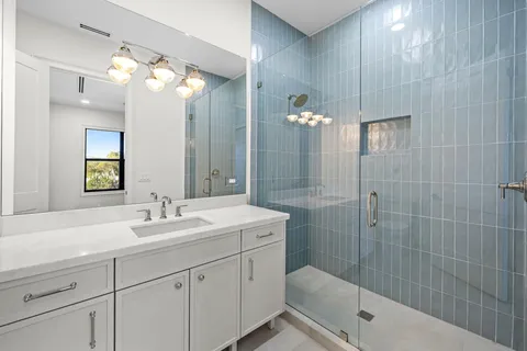 $4,250,000 | 109 Arlington Place, West Palm Beach, FL 33405
