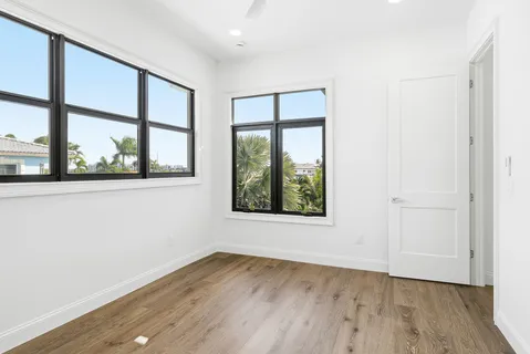 $4,250,000 | 109 Arlington Place, West Palm Beach, FL 33405