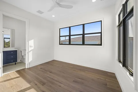 $4,250,000 | 109 Arlington Place, West Palm Beach, FL 33405