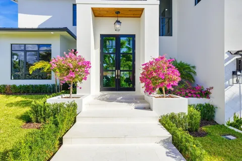 $4,499,500 | 109 Arlington Place, West Palm Beach, FL 33405