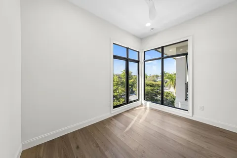 $4,499,500 | 109 Arlington Place, West Palm Beach, FL 33405