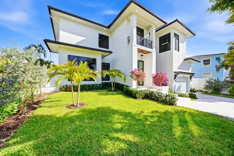 $4,499,500 | 109 Arlington Place, West Palm Beach, FL 33405