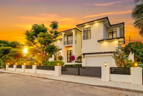 $4,499,500 | 109 Arlington Place, West Palm Beach, FL 33405