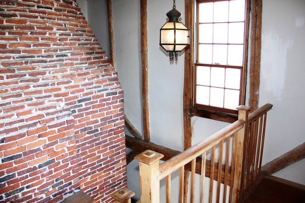 8 Dock Square, Unit 3 Rockport, MA 01966 - Photo 13 of 27