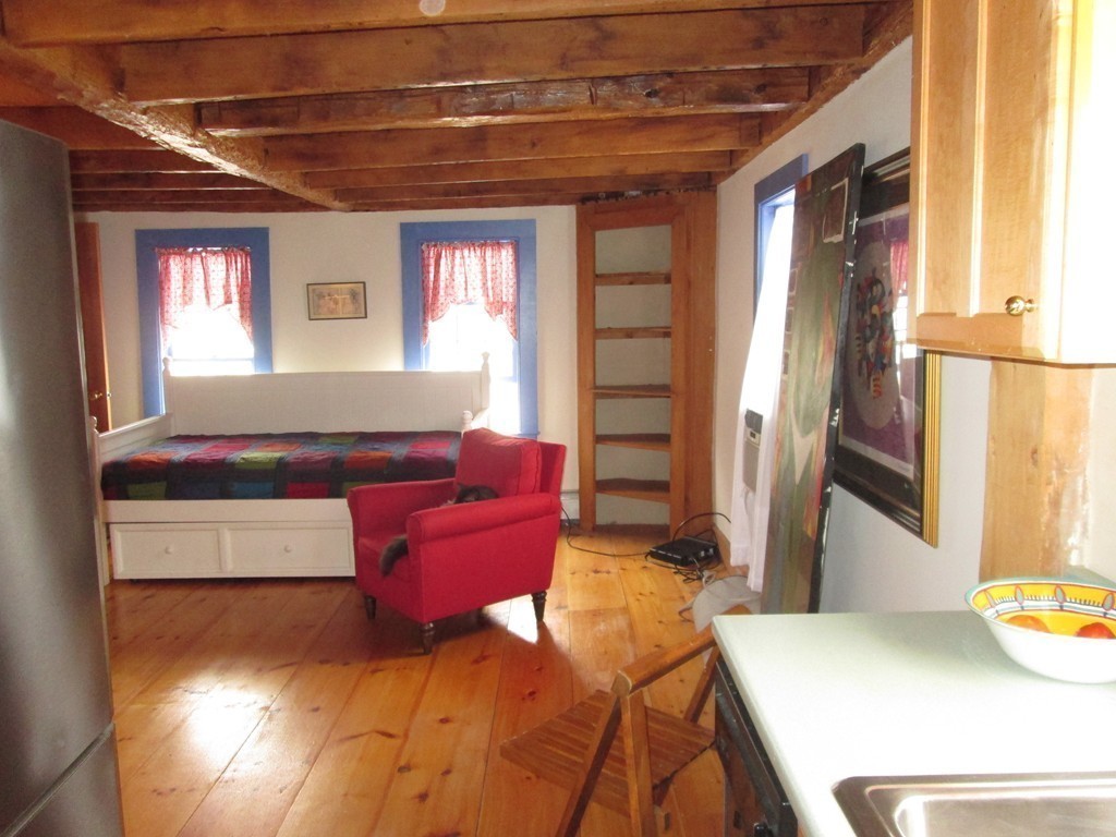 8 Dock Square, Unit 3 Rockport, MA 01966 - Photo 9 of 27