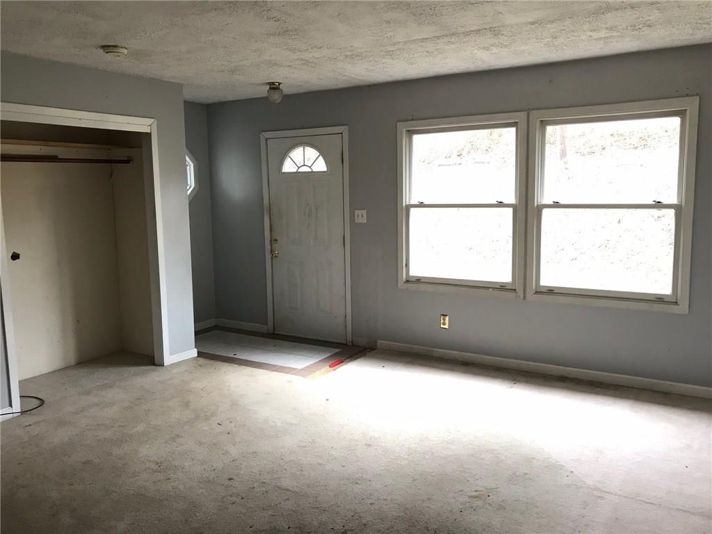 4529 Hopewell Heights Road South Heights, PA 15081 - Photo 4 of 10 Gallery Image 4