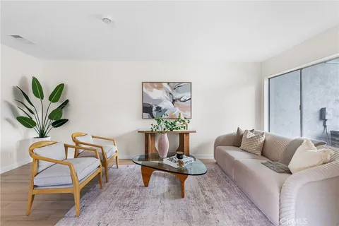 $569,900 | 1738 North Cedar Glen Drive, Unit B, Anaheim, CA 92807